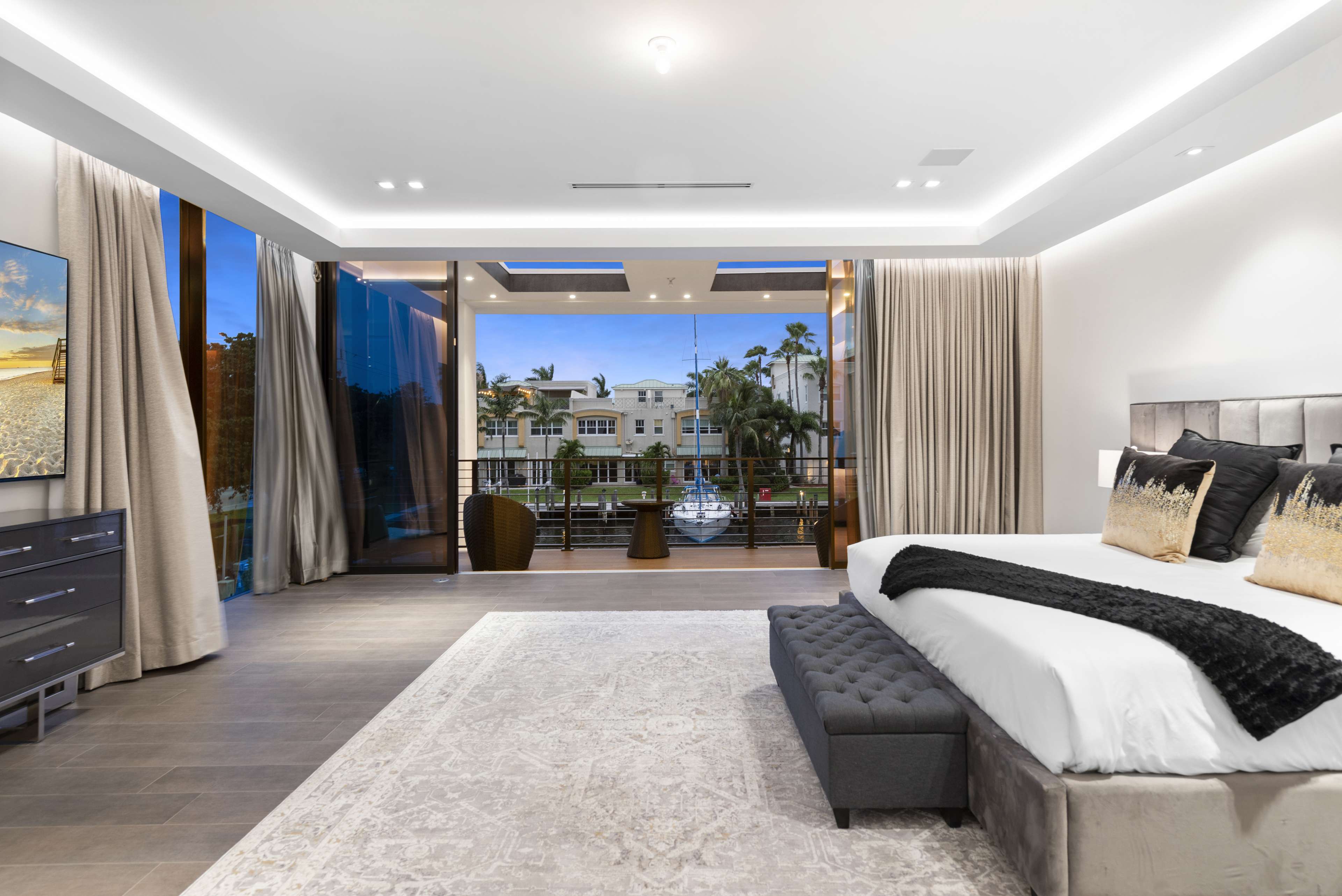 Board Walk Mansion Rental in Fort Lauderdale thumbnail 17