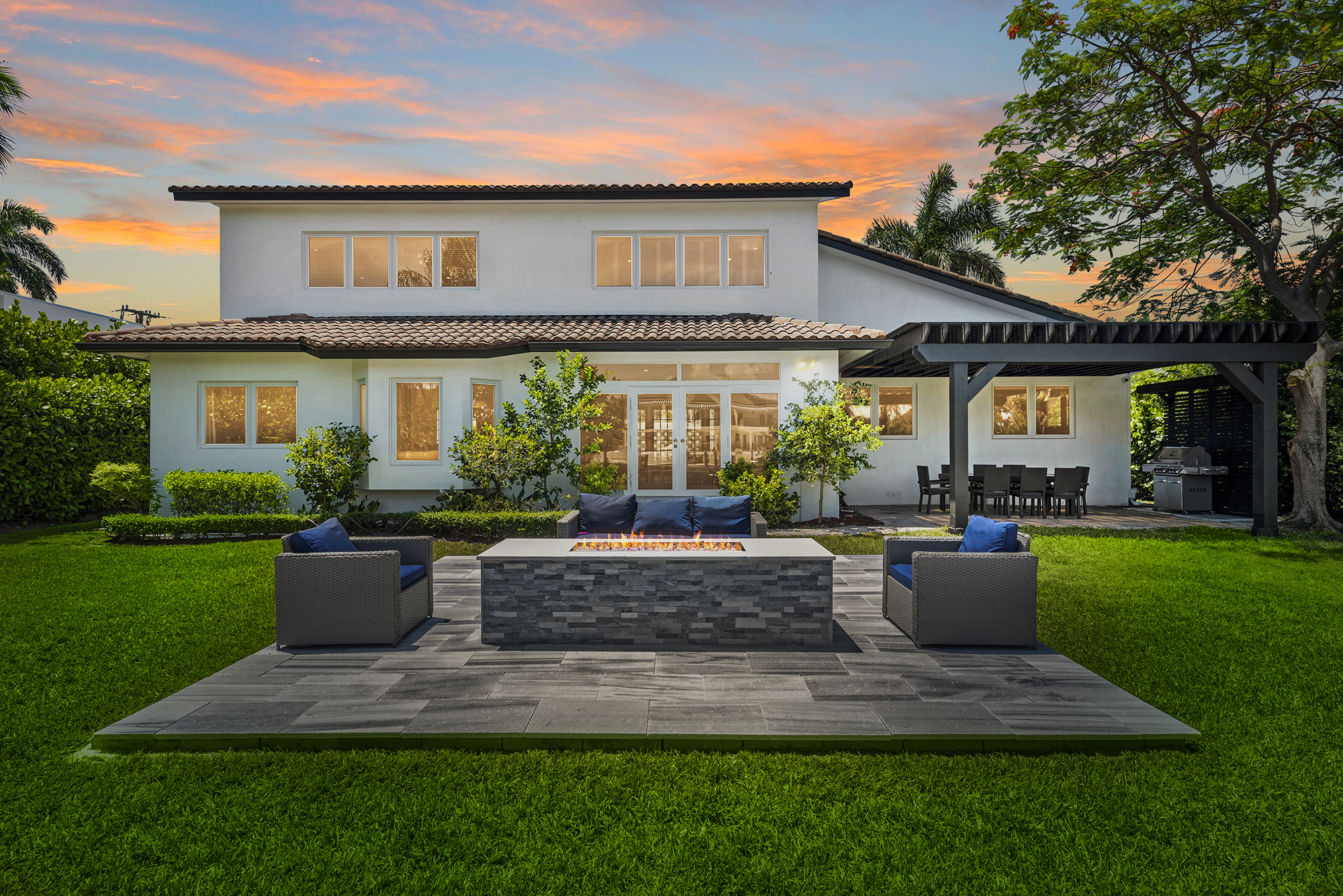 Villa Ash Rental in Golden Beach - Image 1