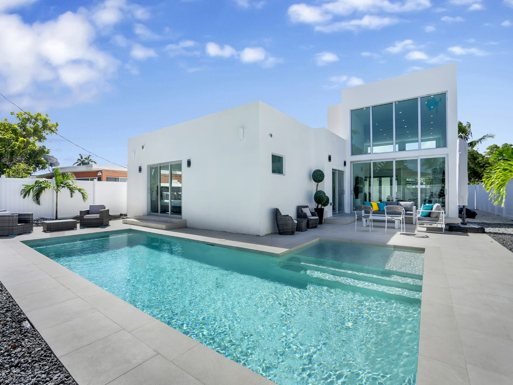Villa Brandi Rental in North Bay Beach - Image 1