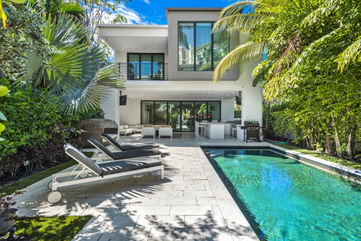 Villa Celine Rental in Fort Lauderdale - Image 1